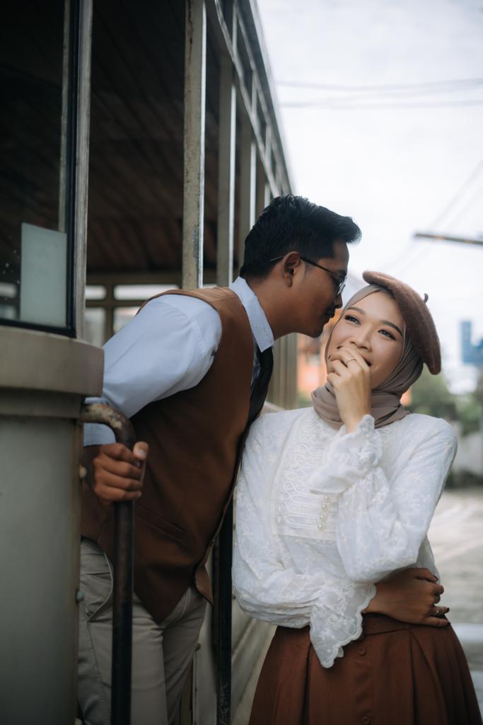 Deni & Nisa 20