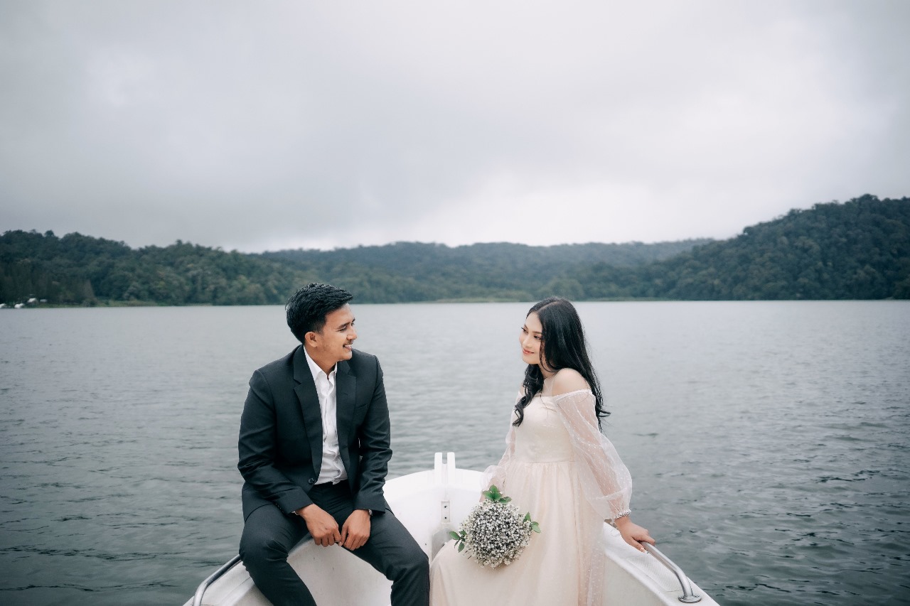 Efraim & Dipa 1