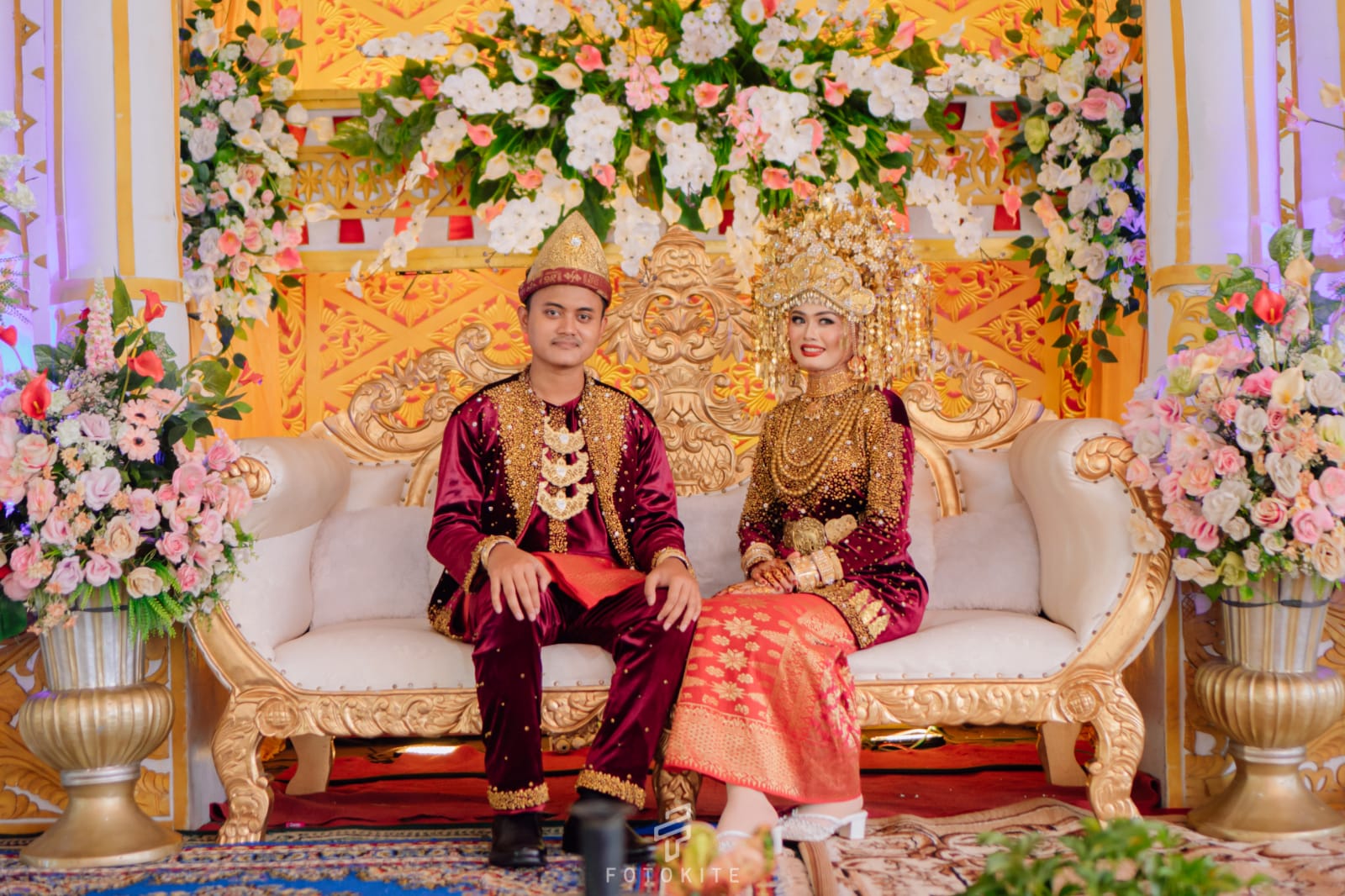 Faros & Tika 13