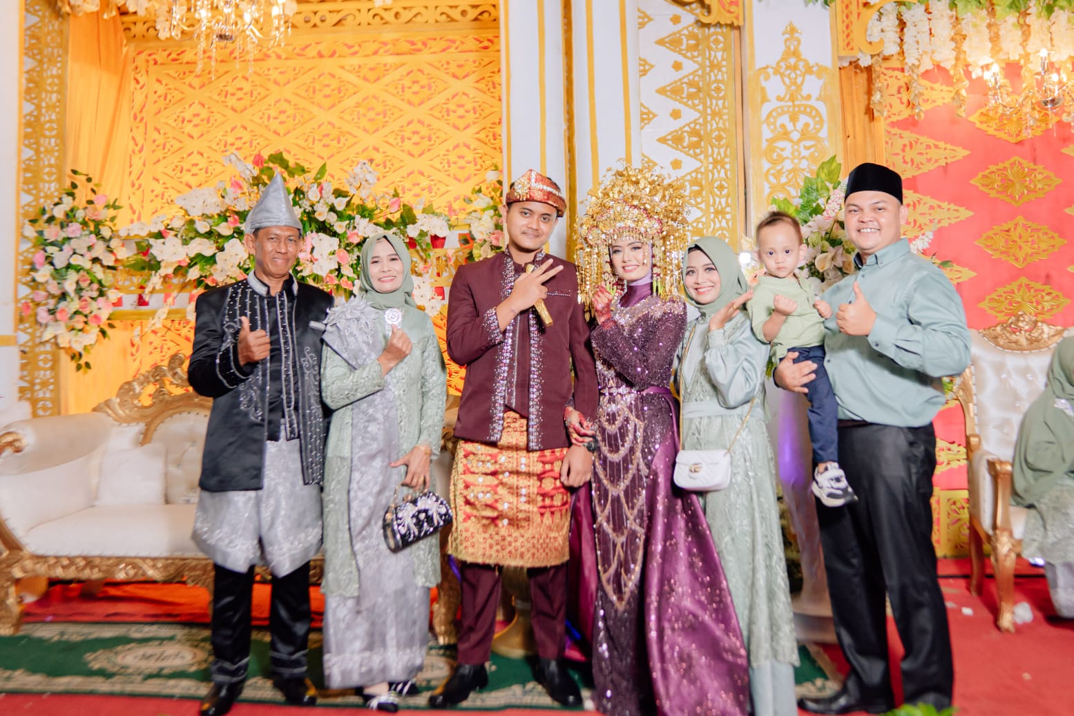 Faros & Tika 17