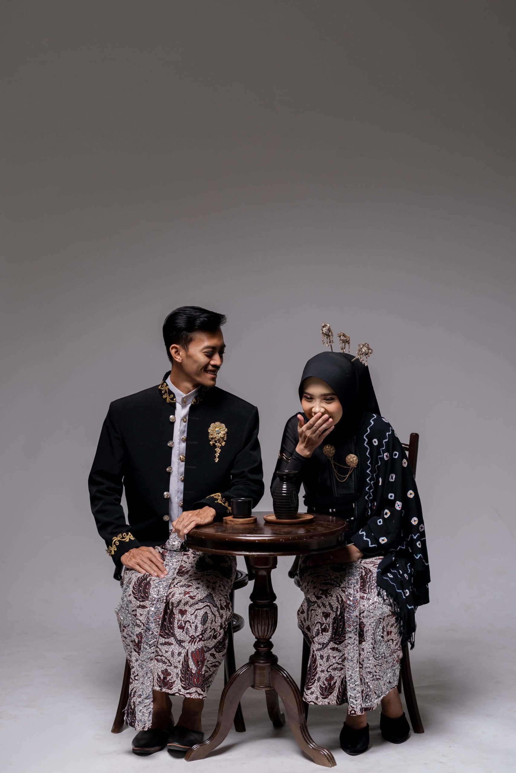 Linda & Huda 5 (1)
