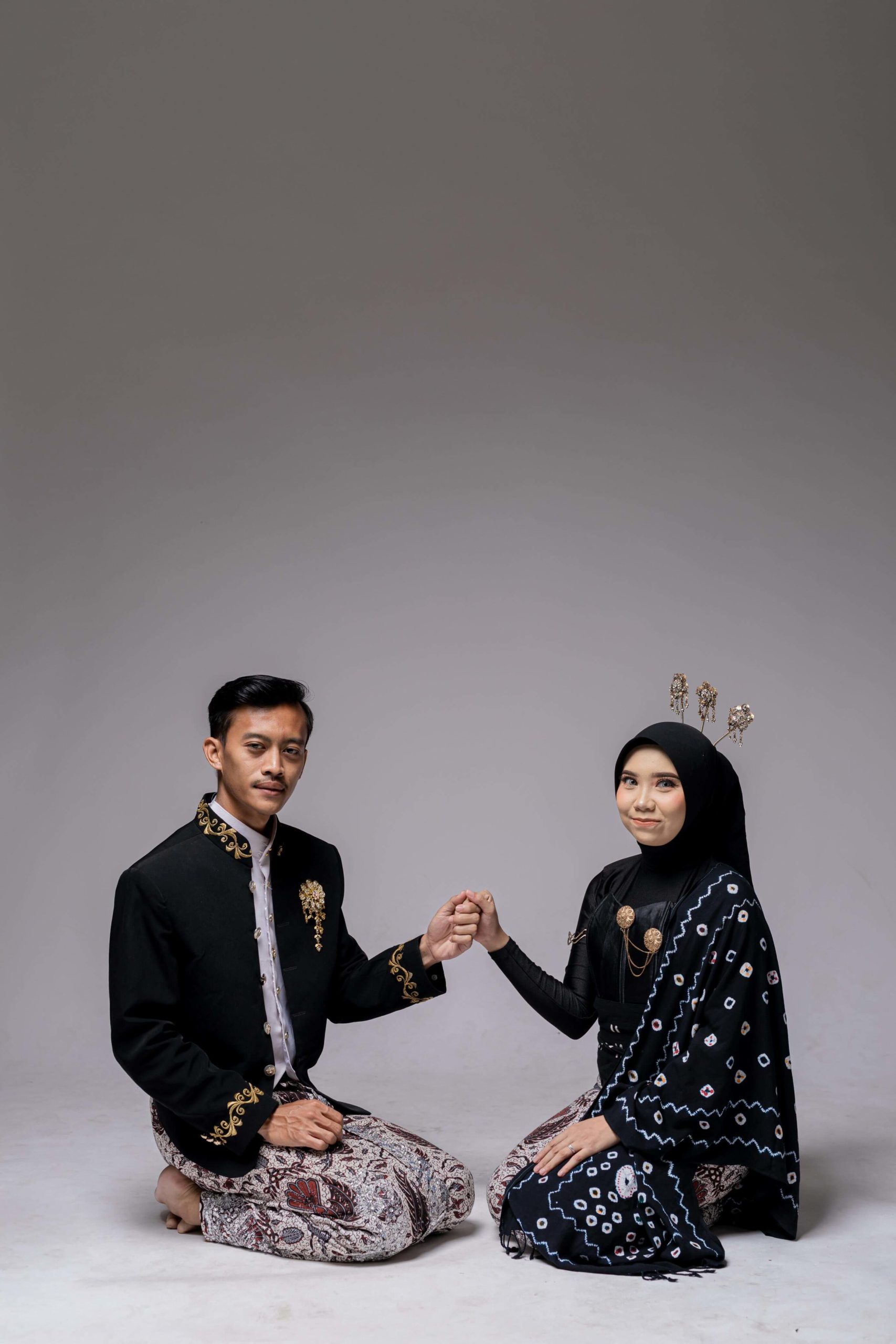Linda & Huda 7 (1)