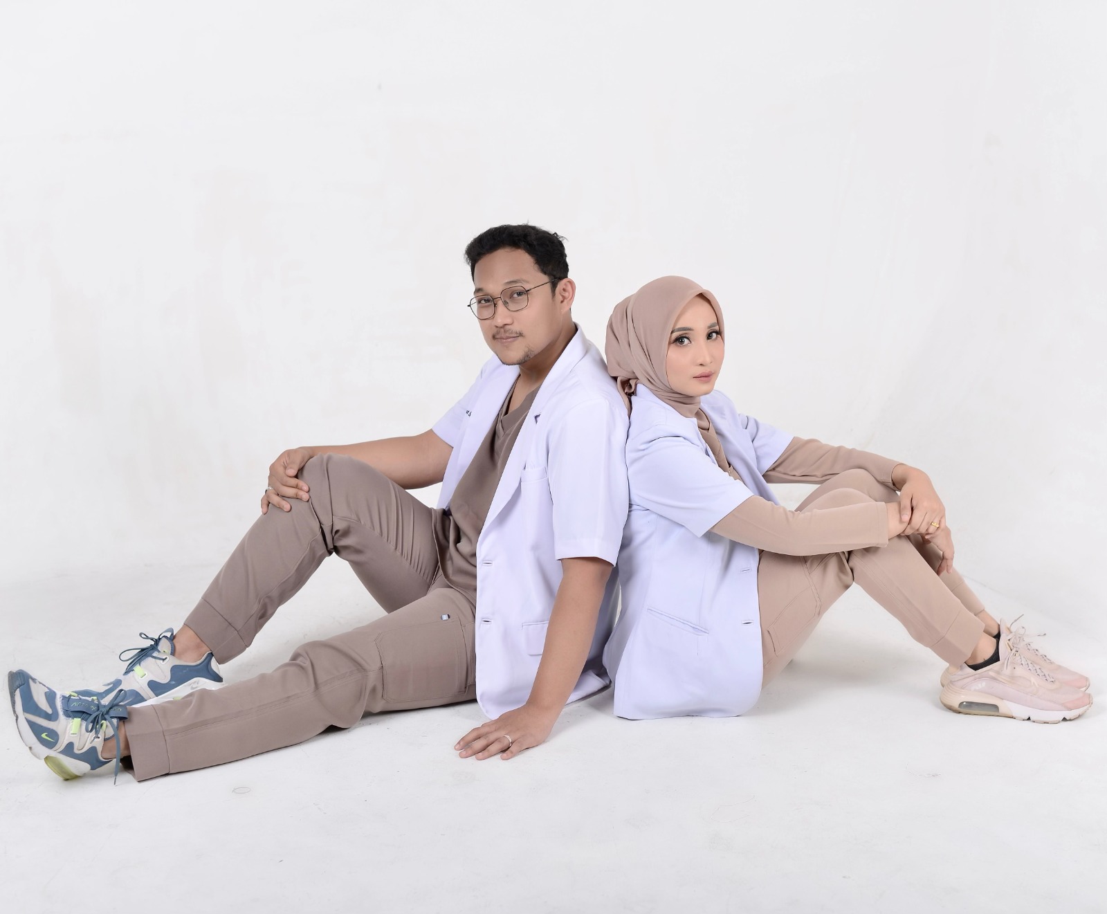 Mita & Akil 11