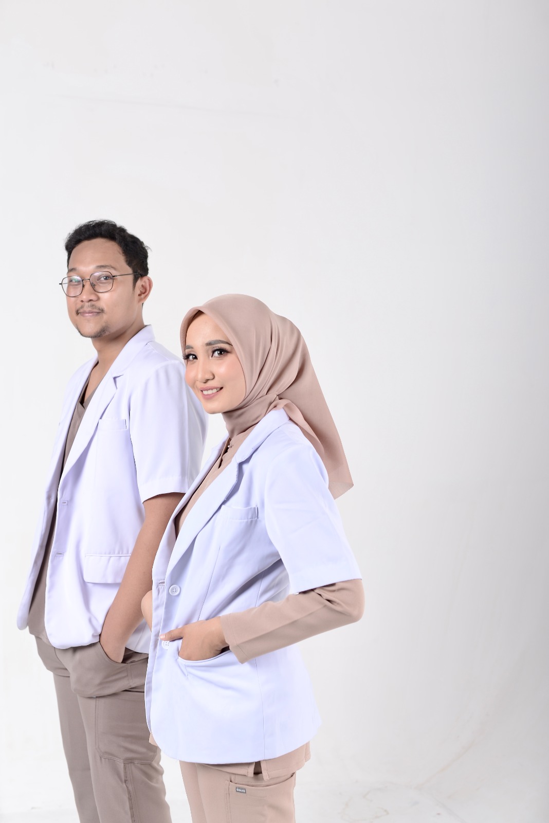 Mita & Akil 13