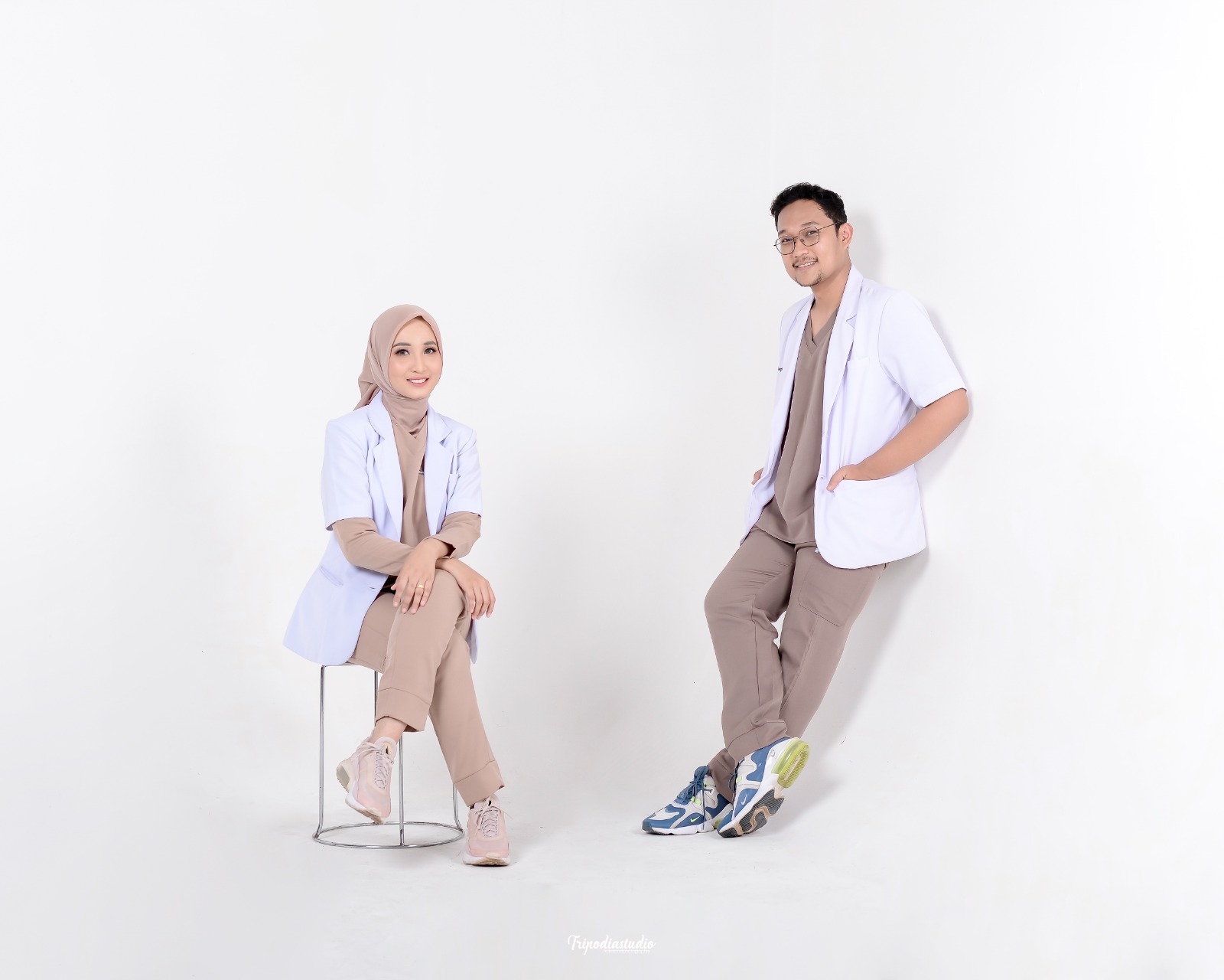 Mita & Akil 8
