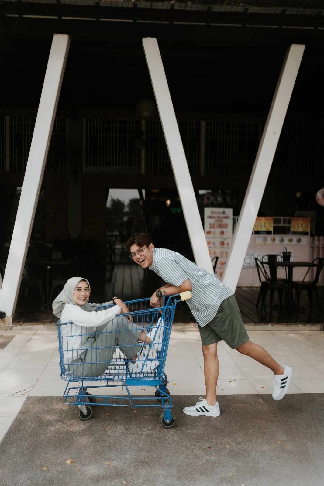 Nadia & Munzi 11