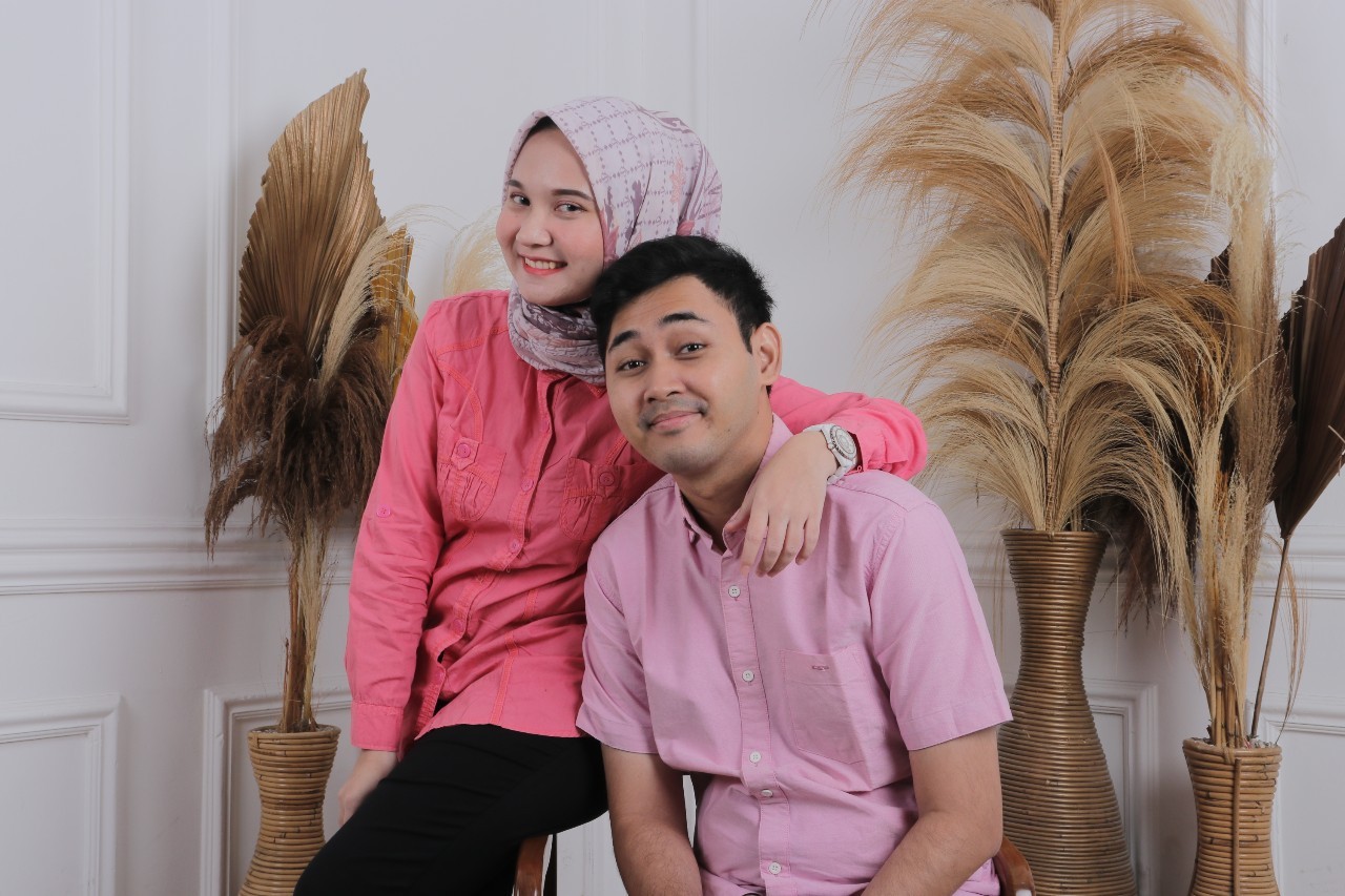 Oky & Dicka 16 akad