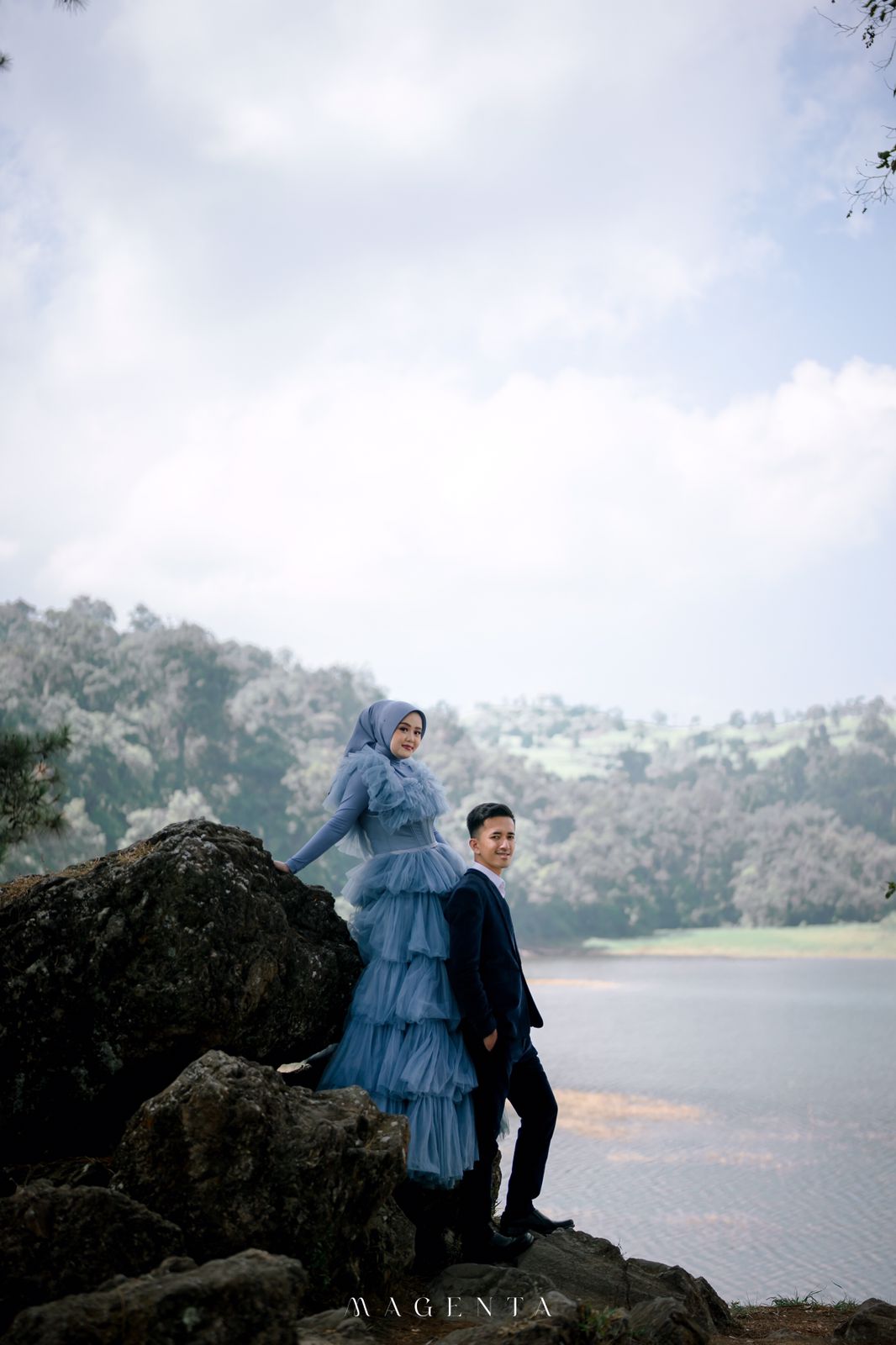 Yuni & Azis 16