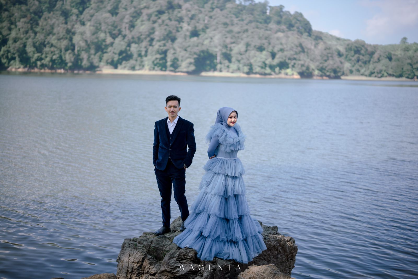 Yuni & Azis 8