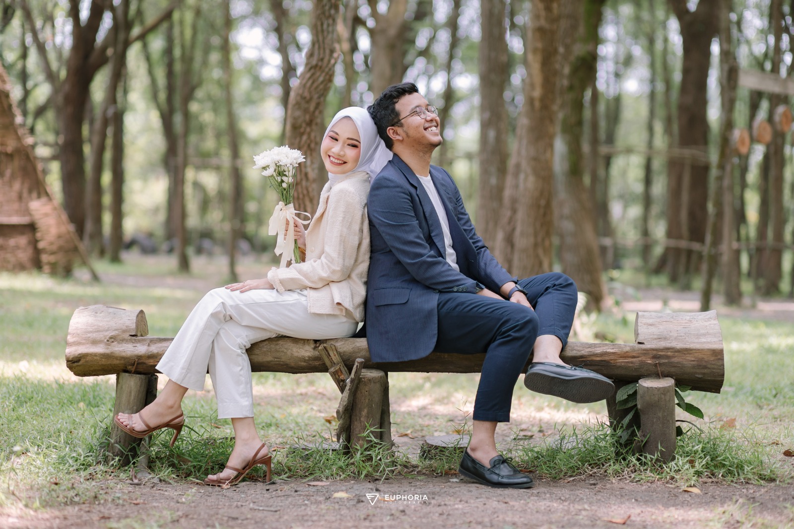 Annisa & Febry 17