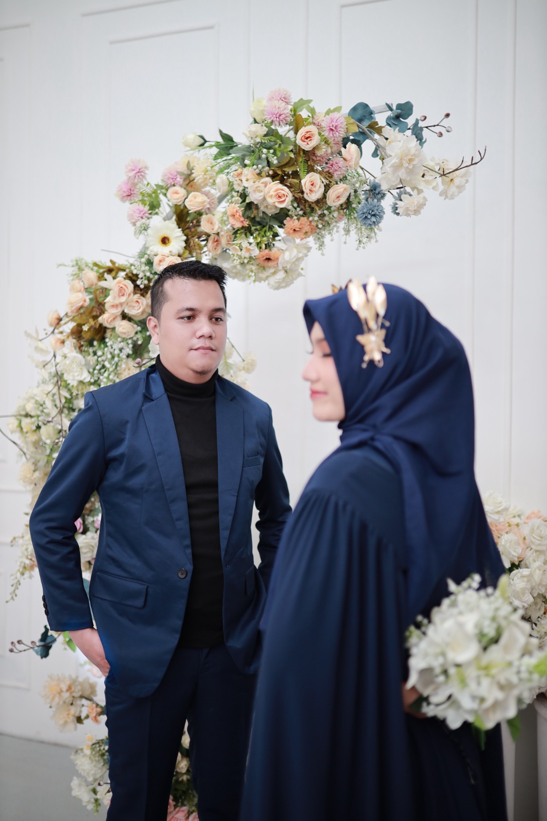 Dahlia & Deni 17