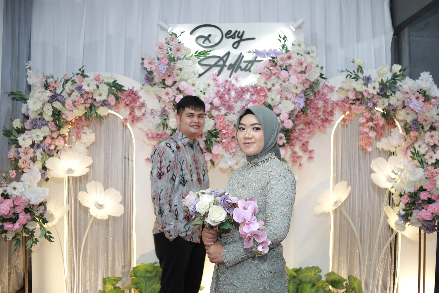 Desy & Adhit 1