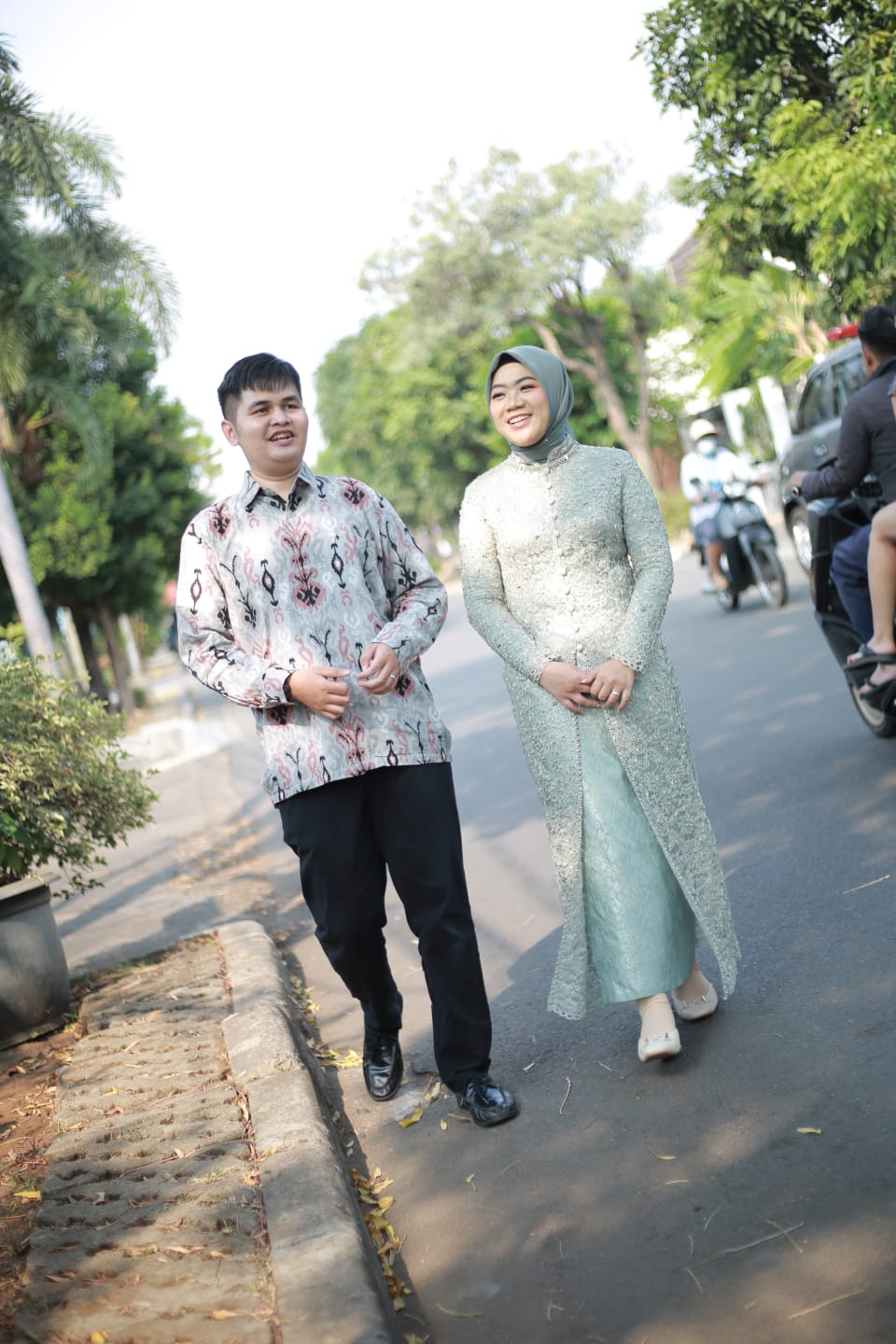 Desy & Adhit 15