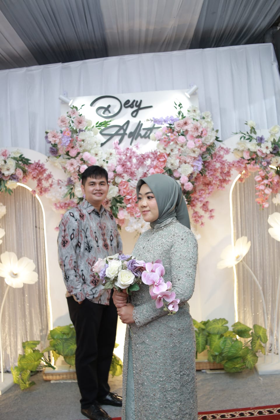 Desy & Adhit 16