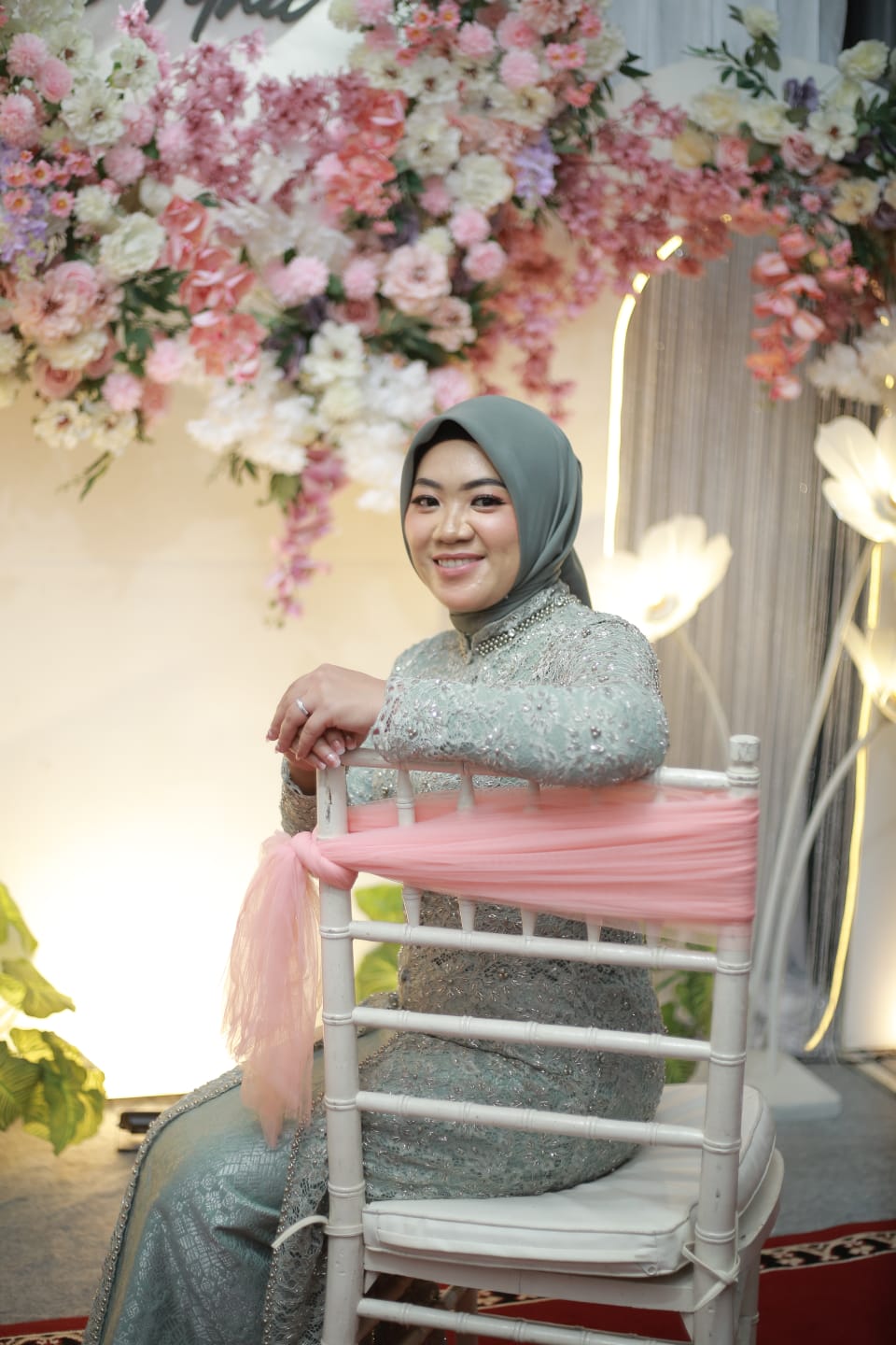 Desy & Adhit 17