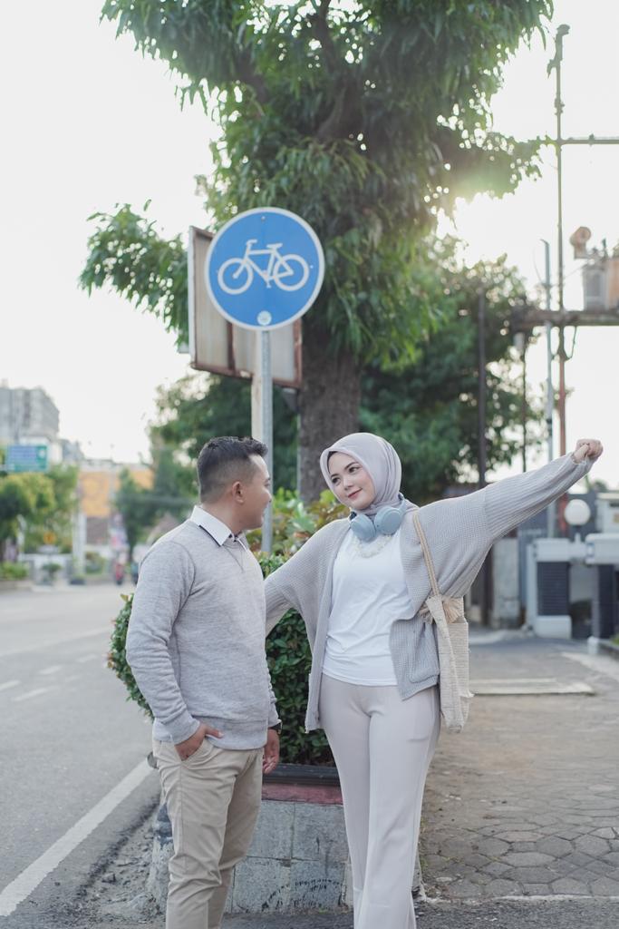 Dian & Desnana 12