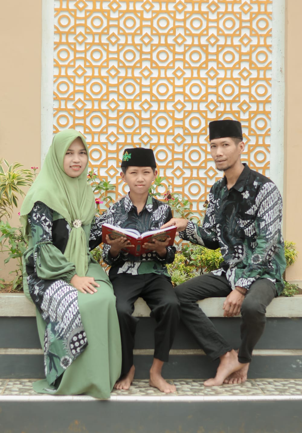 KH- Farel 11