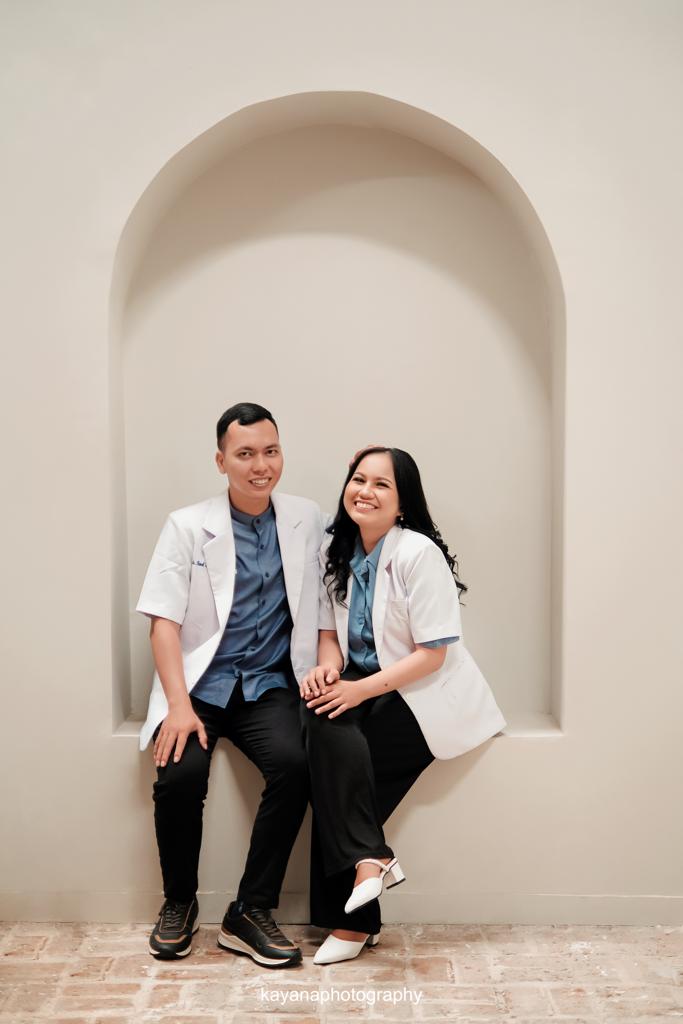 Ronal & Menda 12