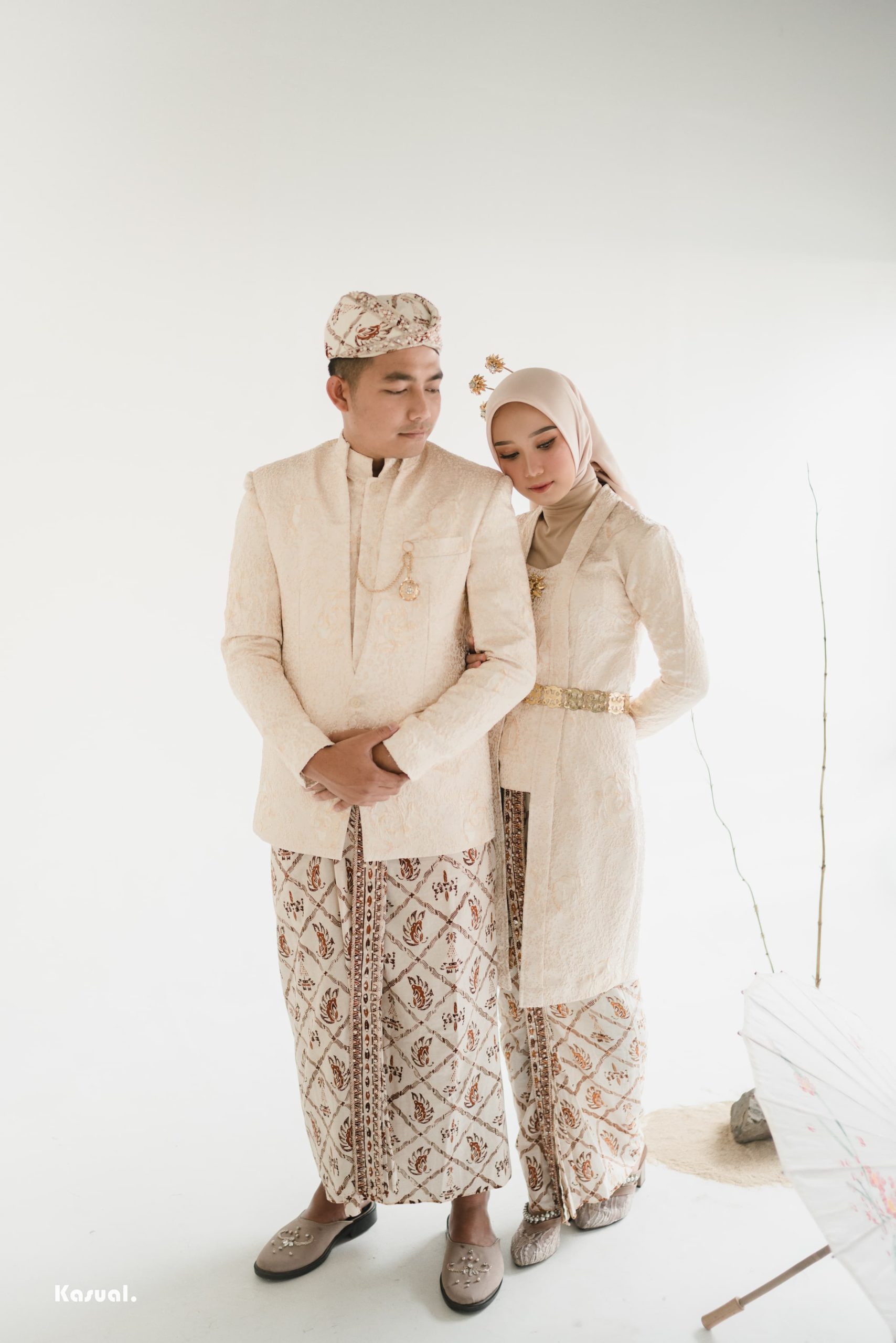 Ayu & Ikbal 13