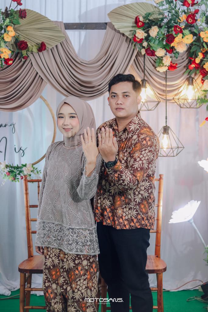 Iis & Nanang 2