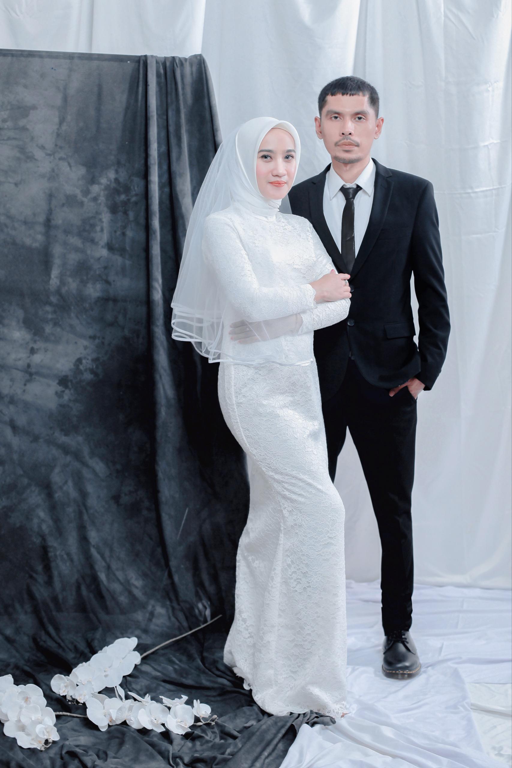 Putri & Rifqi 8
