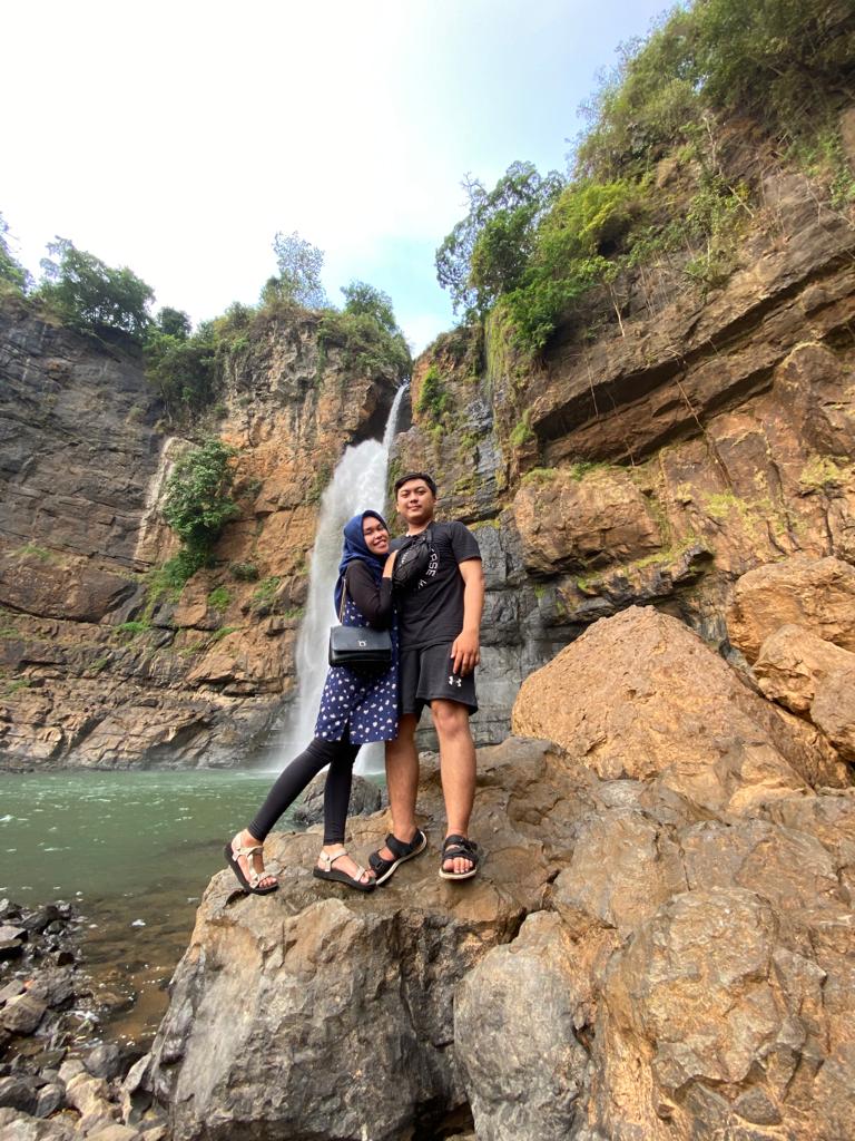 Regi & Ulfa 16