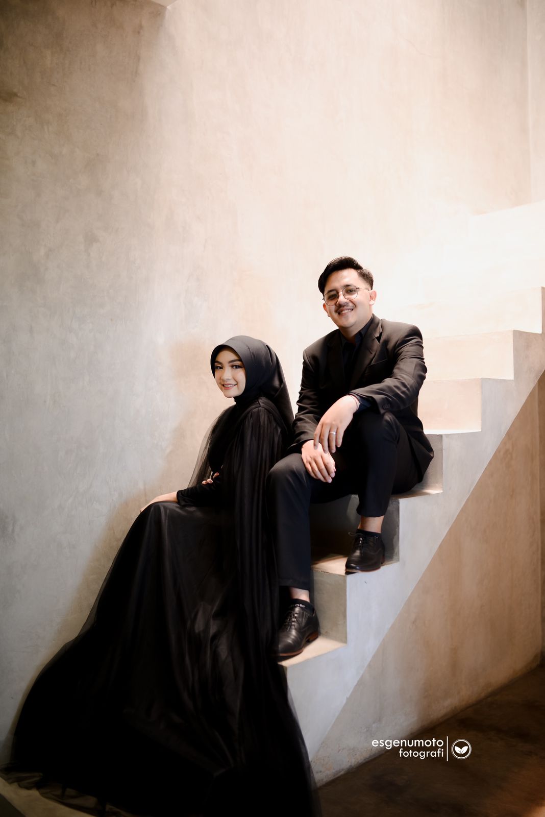 Rois & Nisa 9