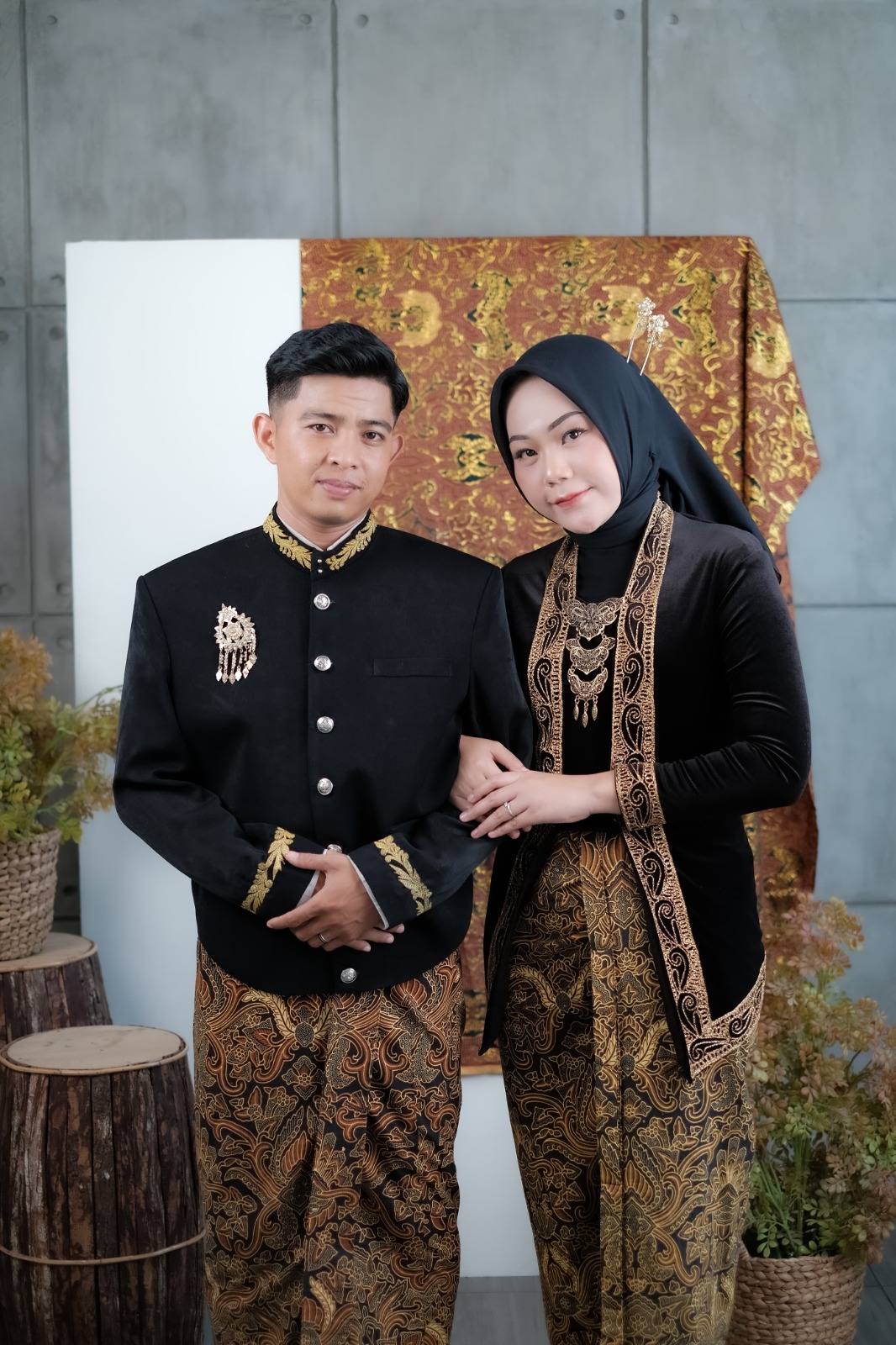 Zaeni & Putri Revisi 1 terima kasih dan home