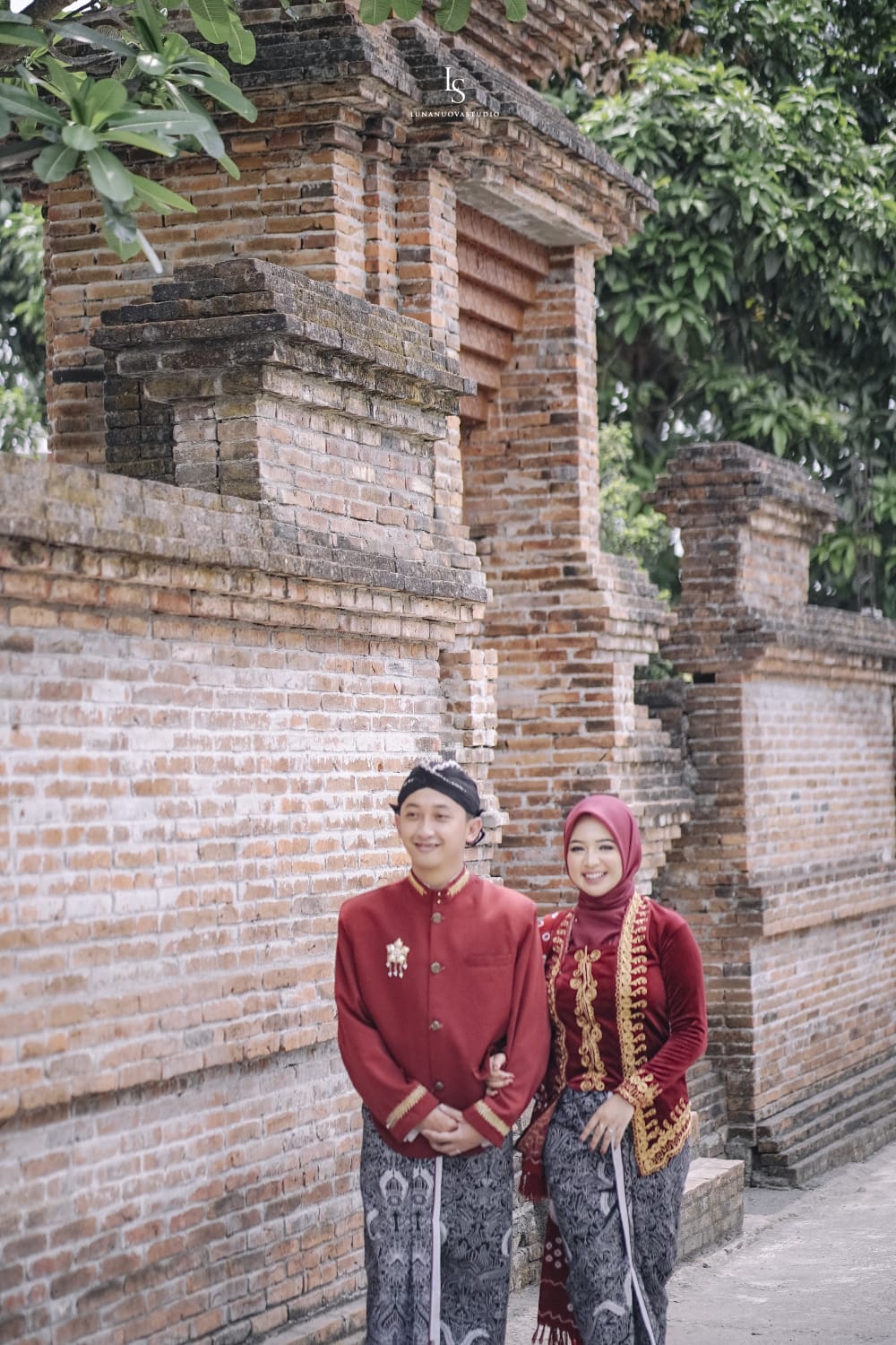 Ernes & Latief 18