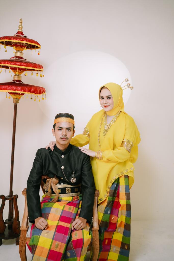 Putri & Abi 4