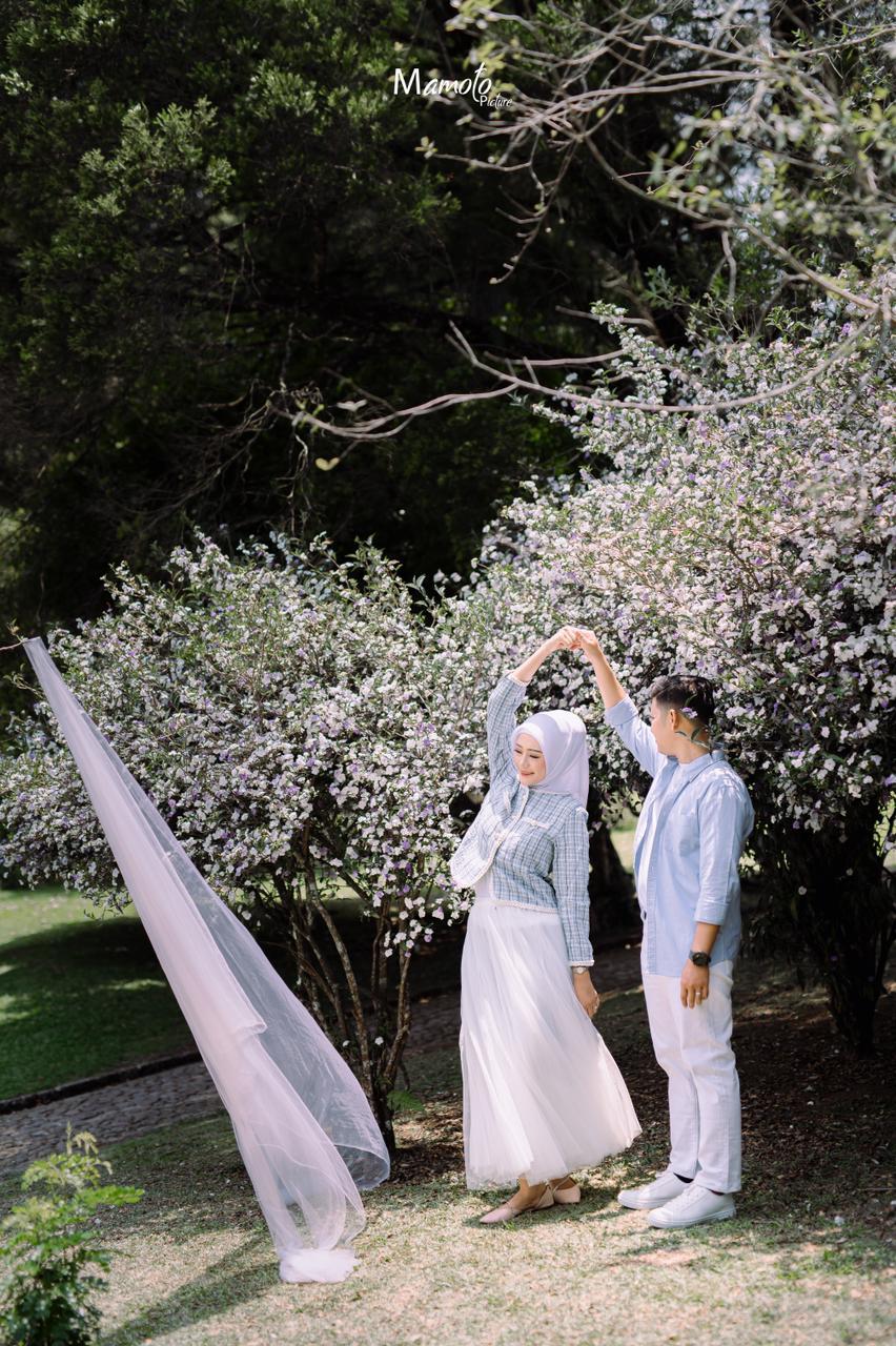 Putri & Agung 3