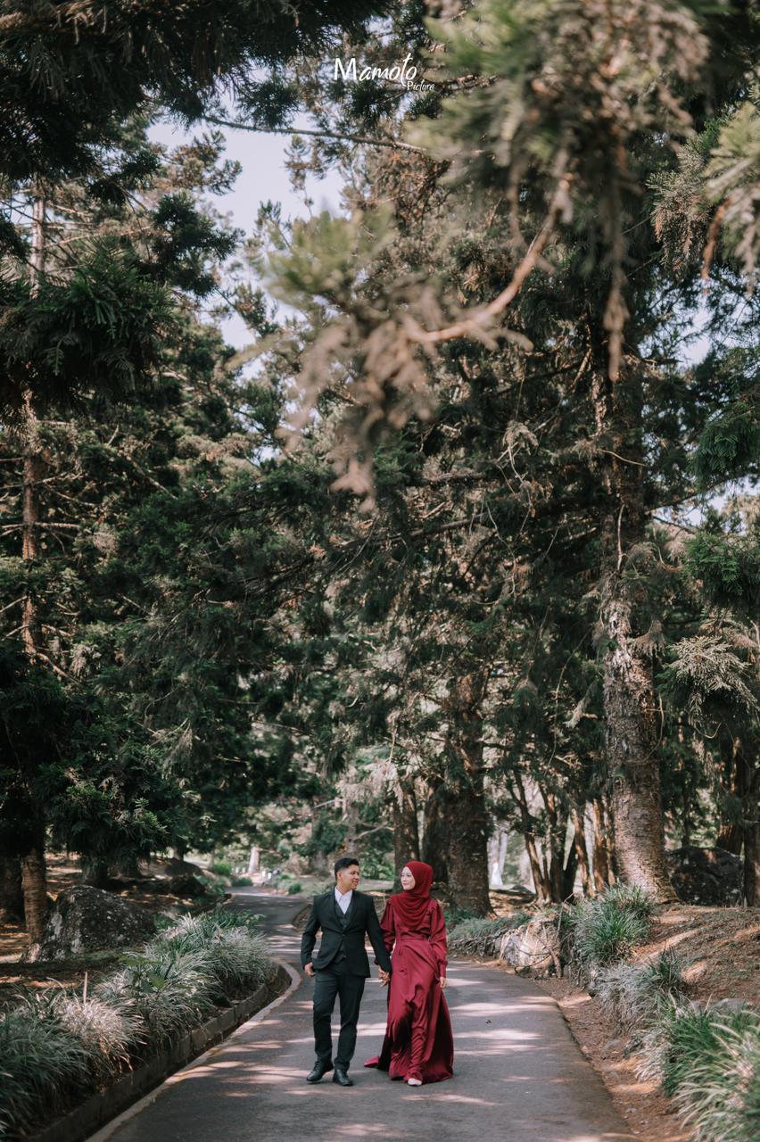 Putri & Agung 4