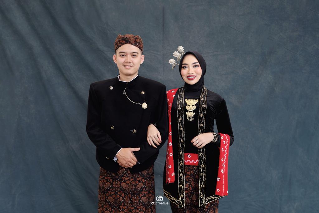 Sella & Egi 11
