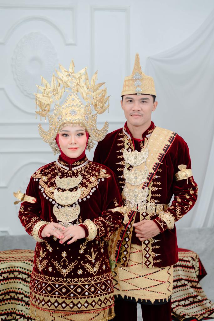 Hendra & Putri 2