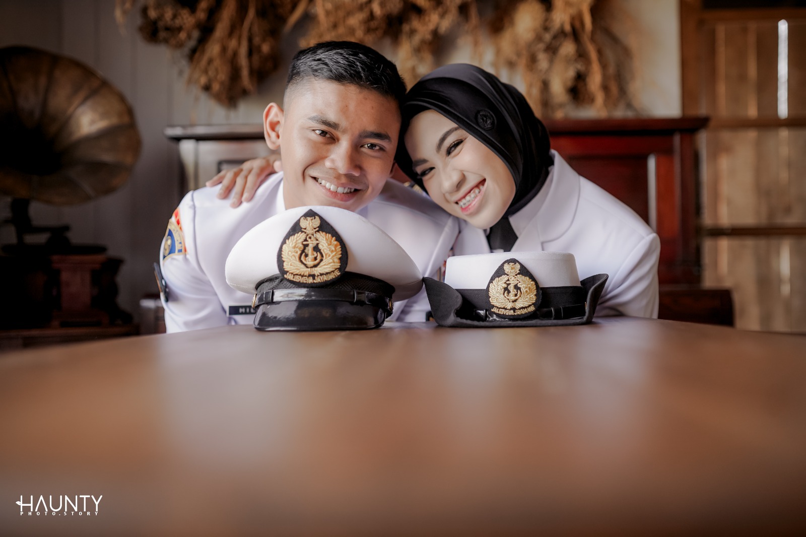 Hilmi & Vira 8