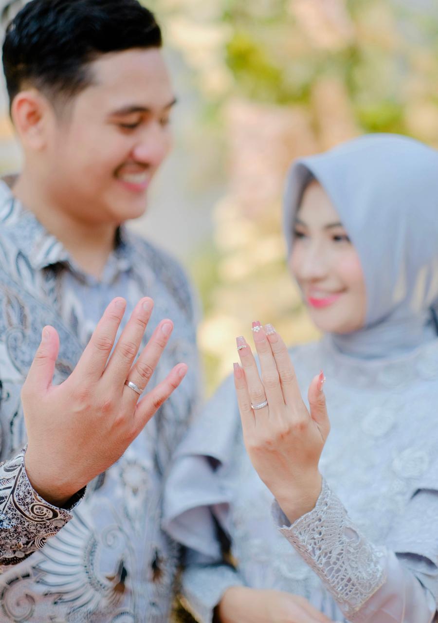 Indah & Roby 11