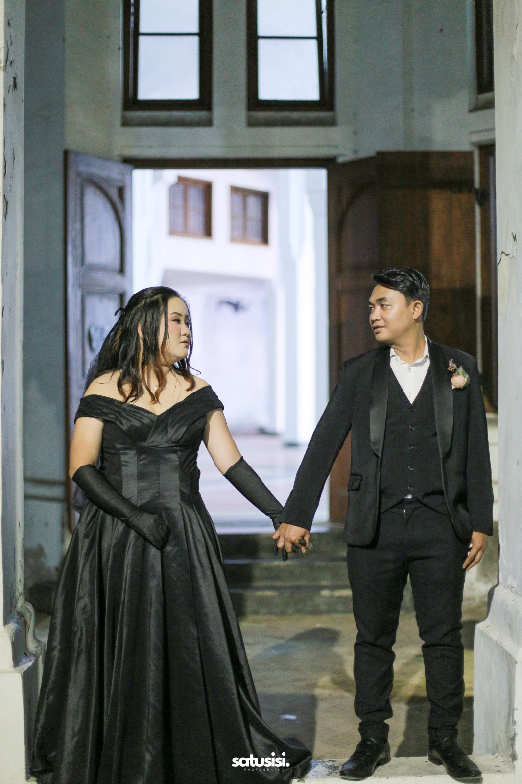 Julia & Adi 1 bagian akad