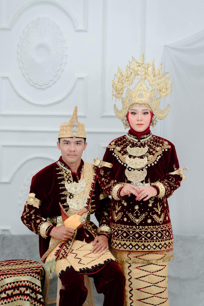 Putri & Hendra 16