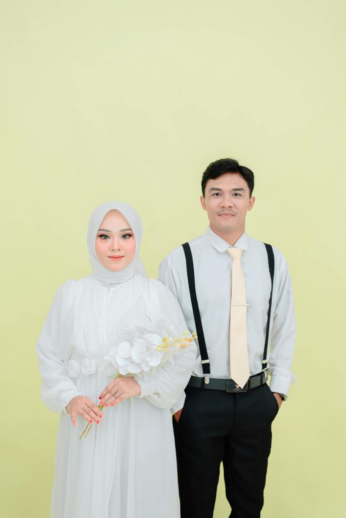 Putri & Hendra 5