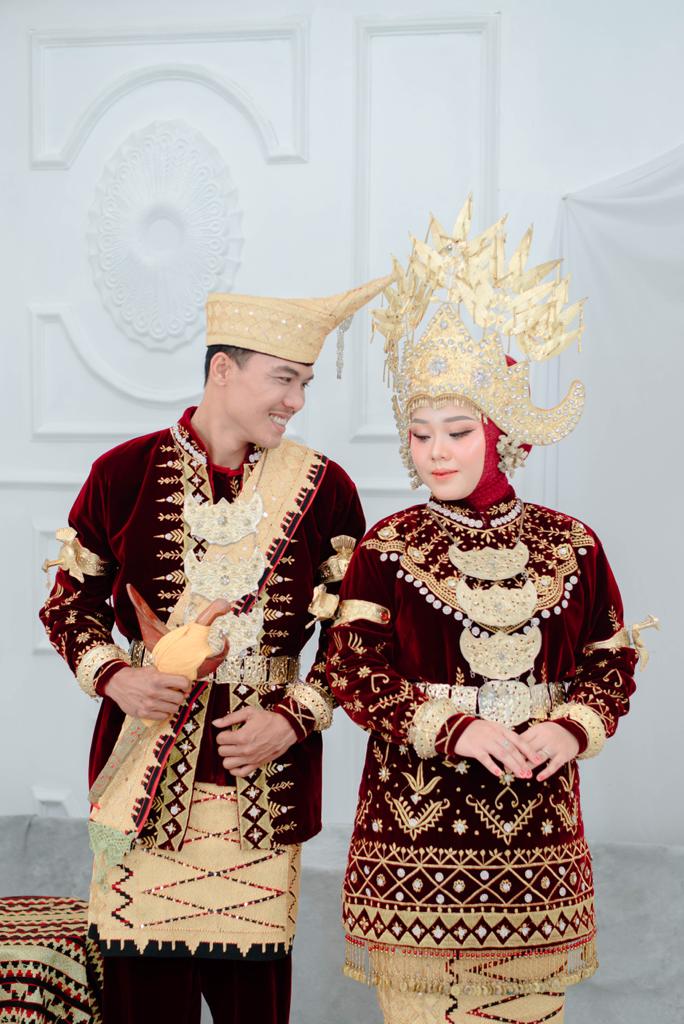 Putri & Hendra 8
