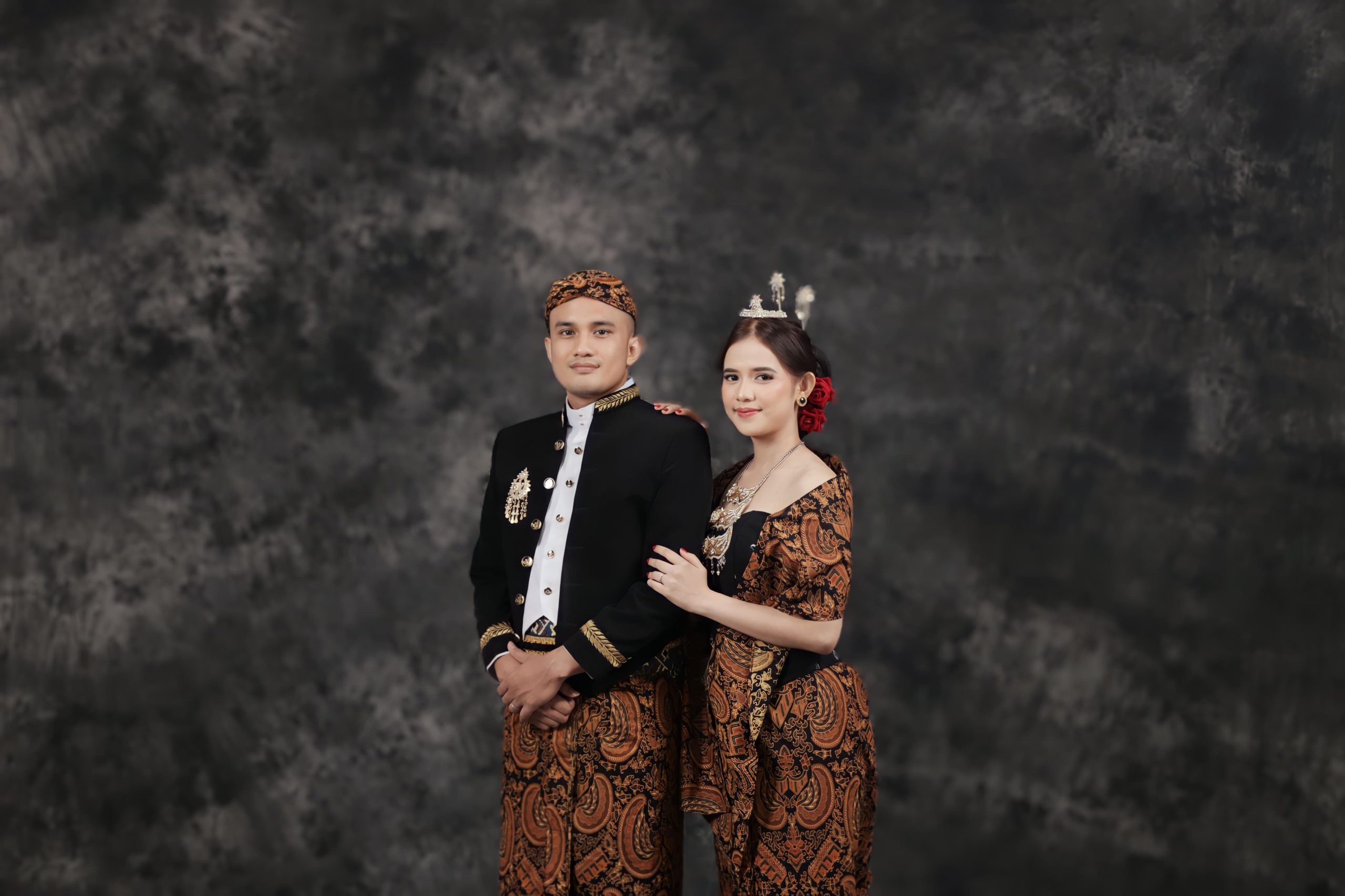 Refina & Indra 14
