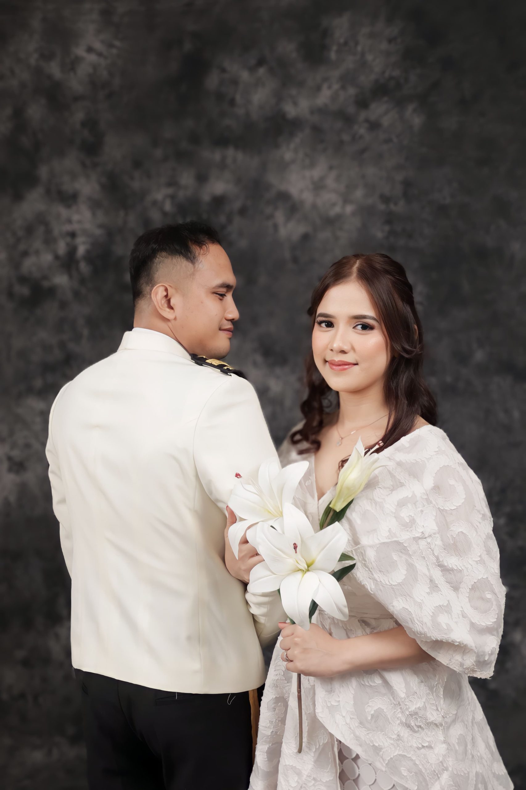 Refina & Indra 18