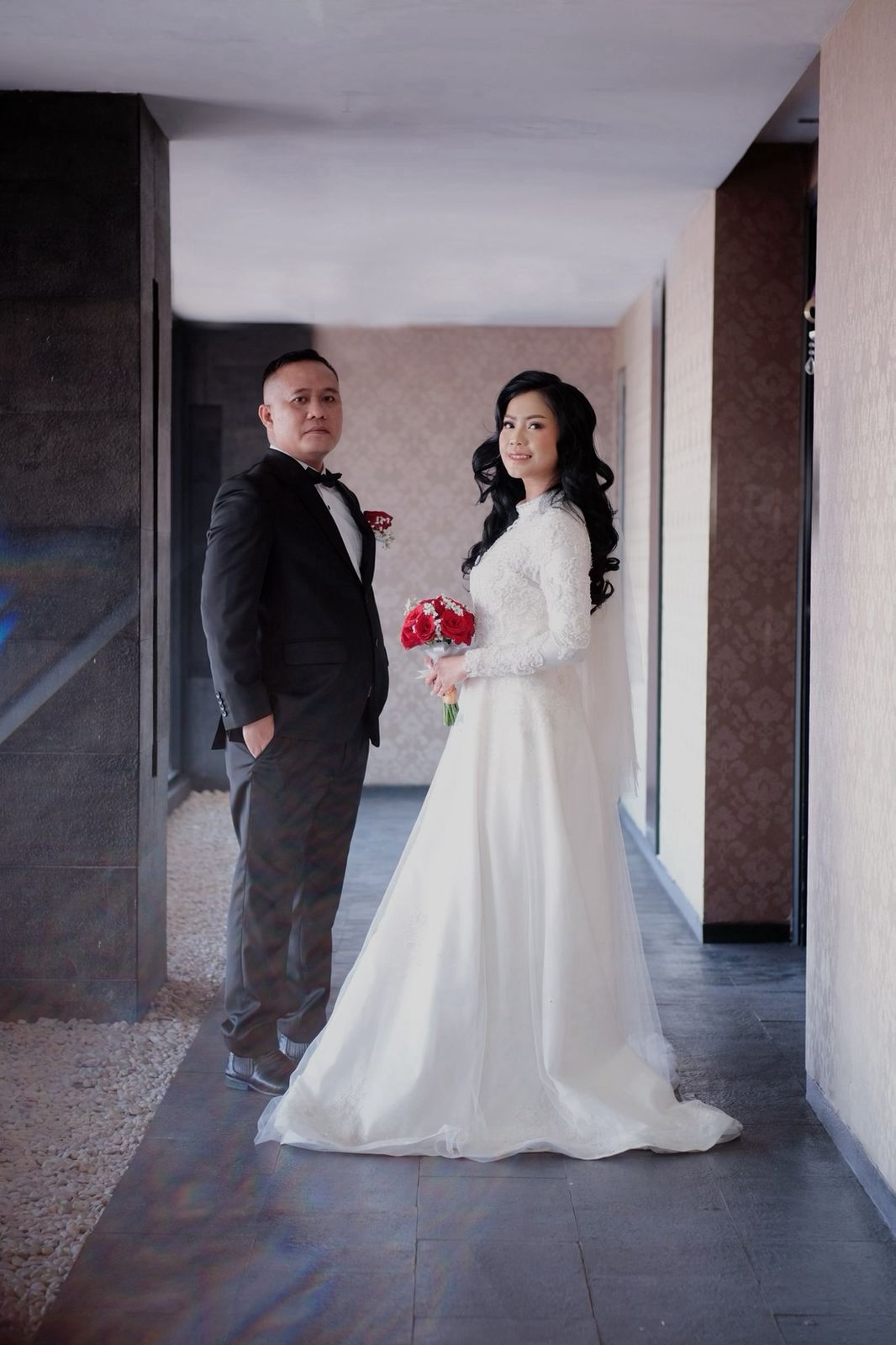 Rony & Dewi 2R