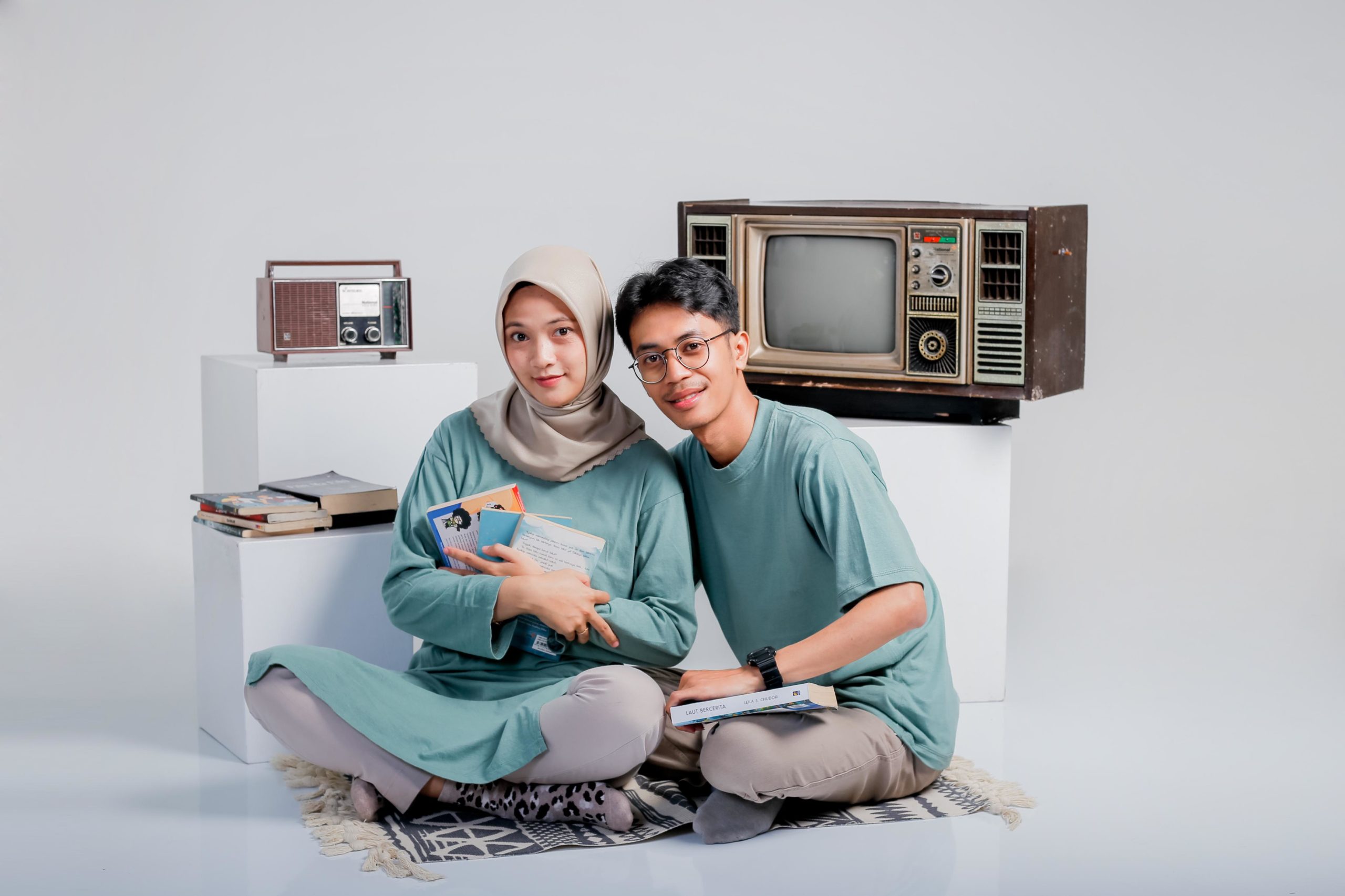 Alifka & Adhenia 12