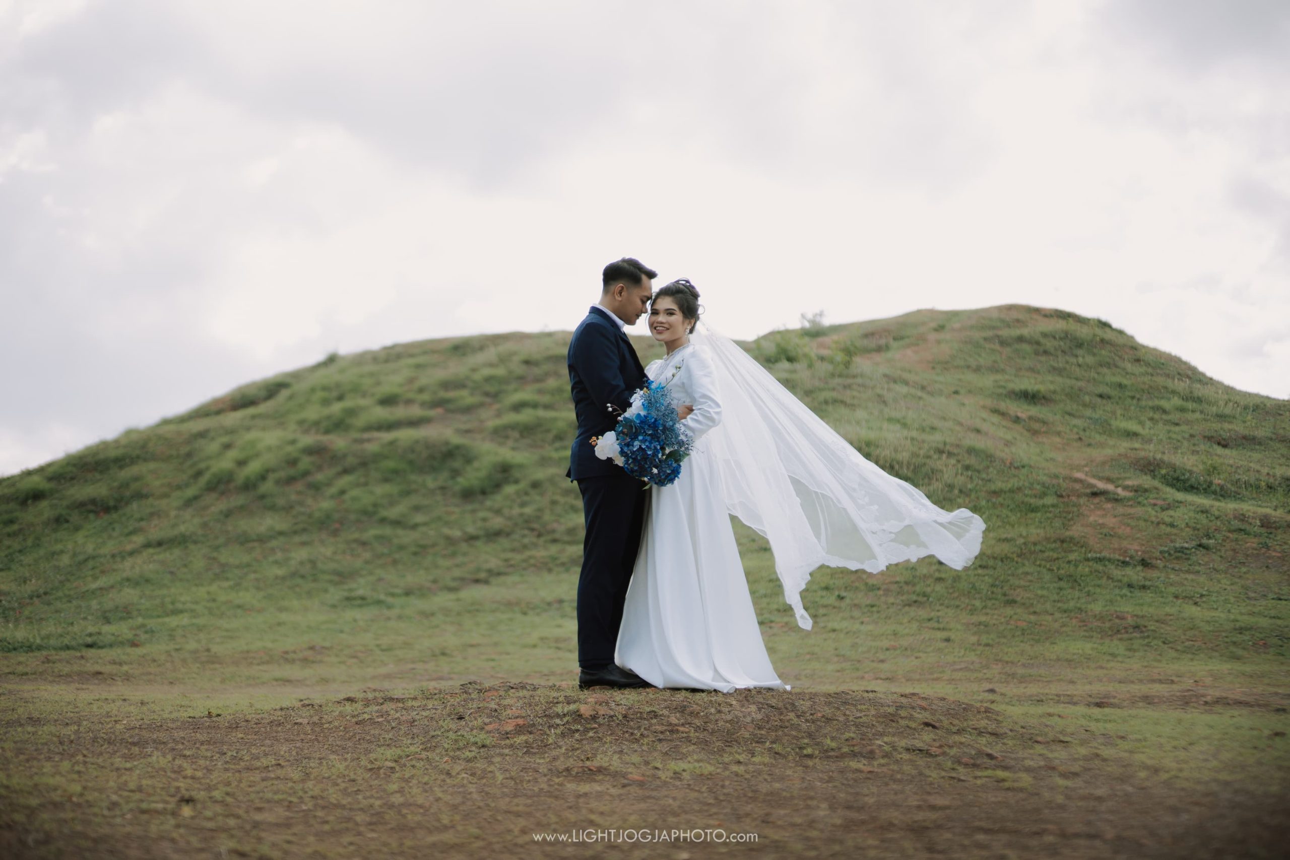 Dennis & Mentari 11