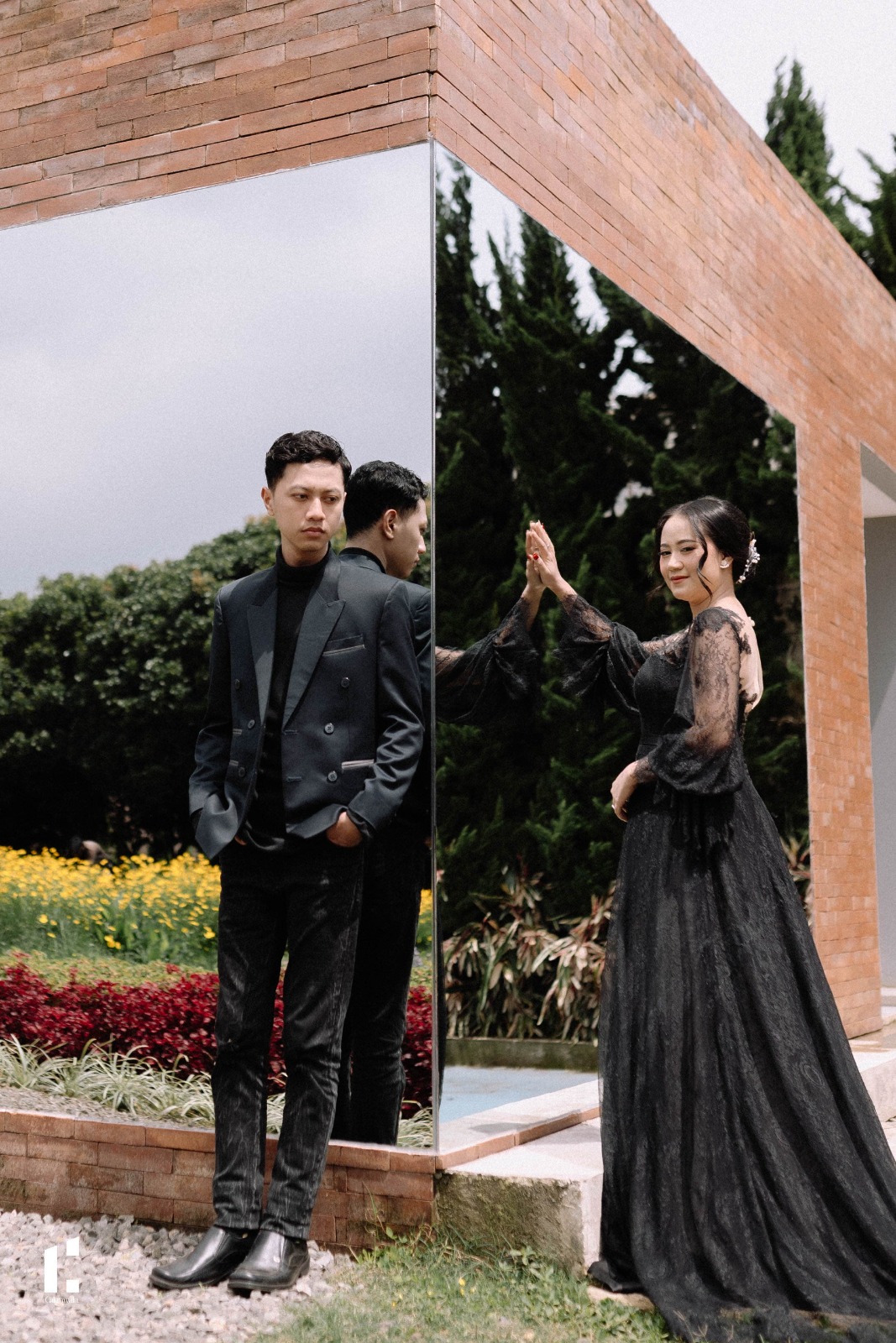 Giwa & Isty 18