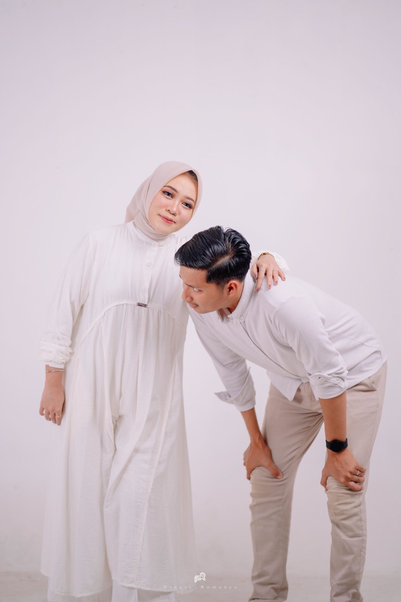 Prisil & Aji 20