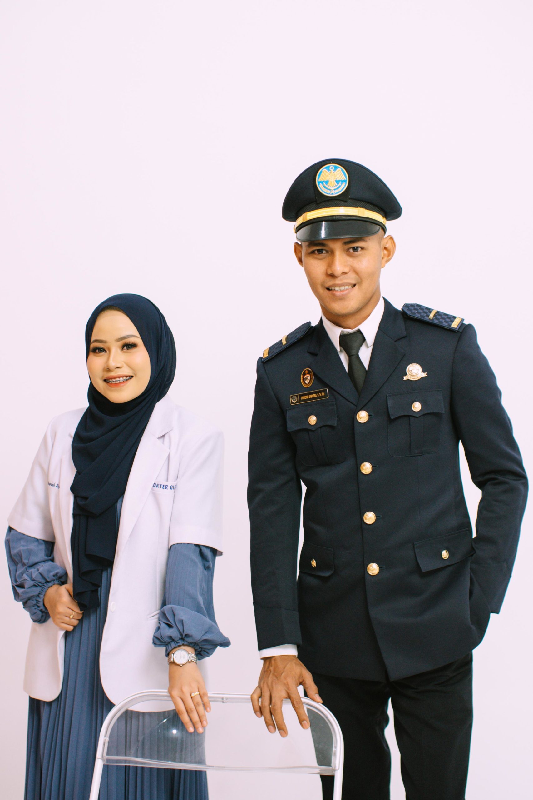 Ria & Ono 1r
