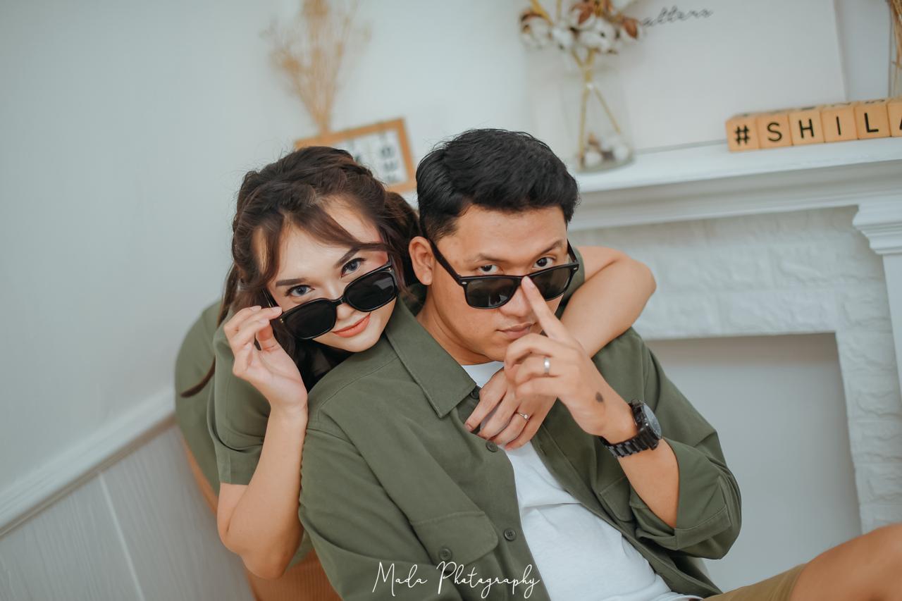 Shila & Dhika 18