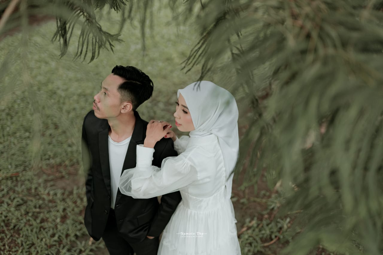 Hendri & Dira 16